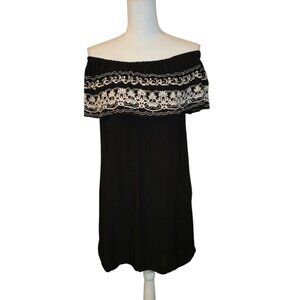 Love Tree Embroidered Mini Dress Women Size Medium Black Feminine Preppy